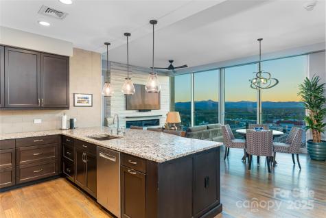 7 Patton Avenue Asheville NC 28801