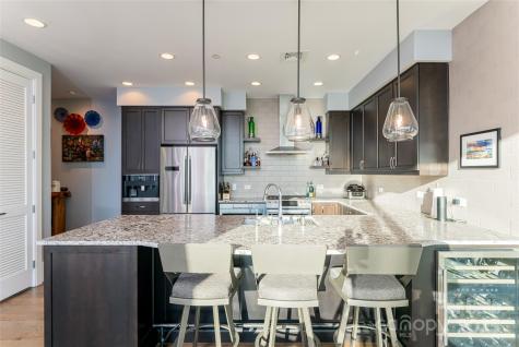 7 Patton Avenue Asheville NC 28801