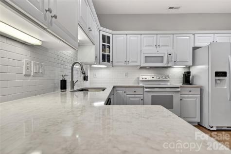 8437 Windsor Ridge Drive Charlotte NC 28277