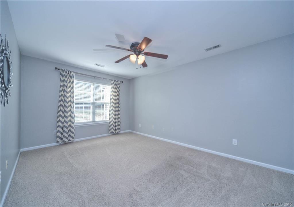 7547 Pilot Cove Court Denver NC 28037