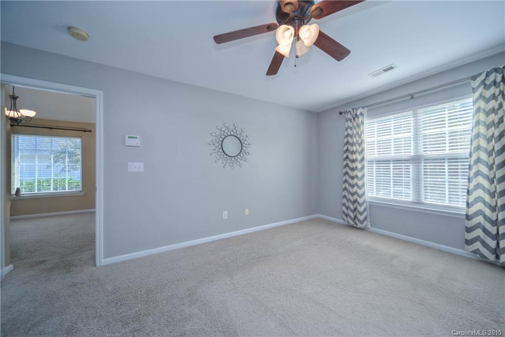 7547 Pilot Cove Court Denver NC 28037