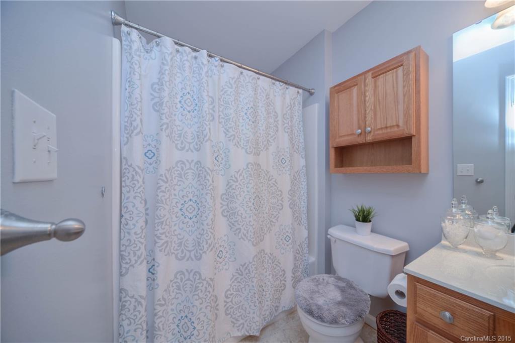 7547 Pilot Cove Court Denver NC 28037
