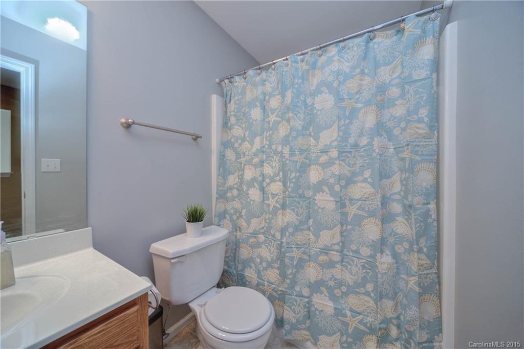 7547 Pilot Cove Court Denver NC 28037
