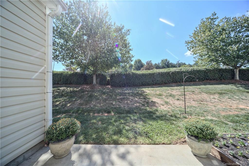 7547 Pilot Cove Court Denver NC 28037