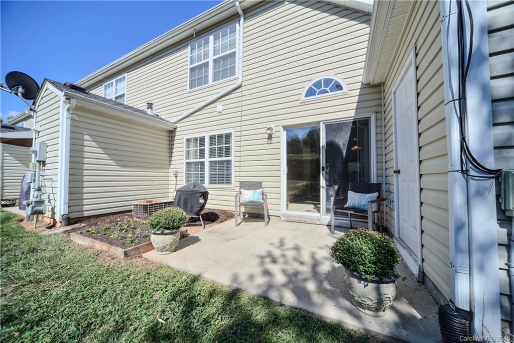 7547 Pilot Cove Court Denver NC 28037
