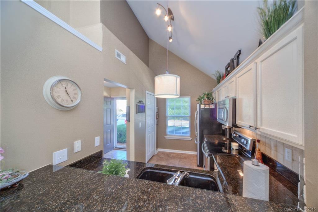 7547 Pilot Cove Court Denver NC 28037