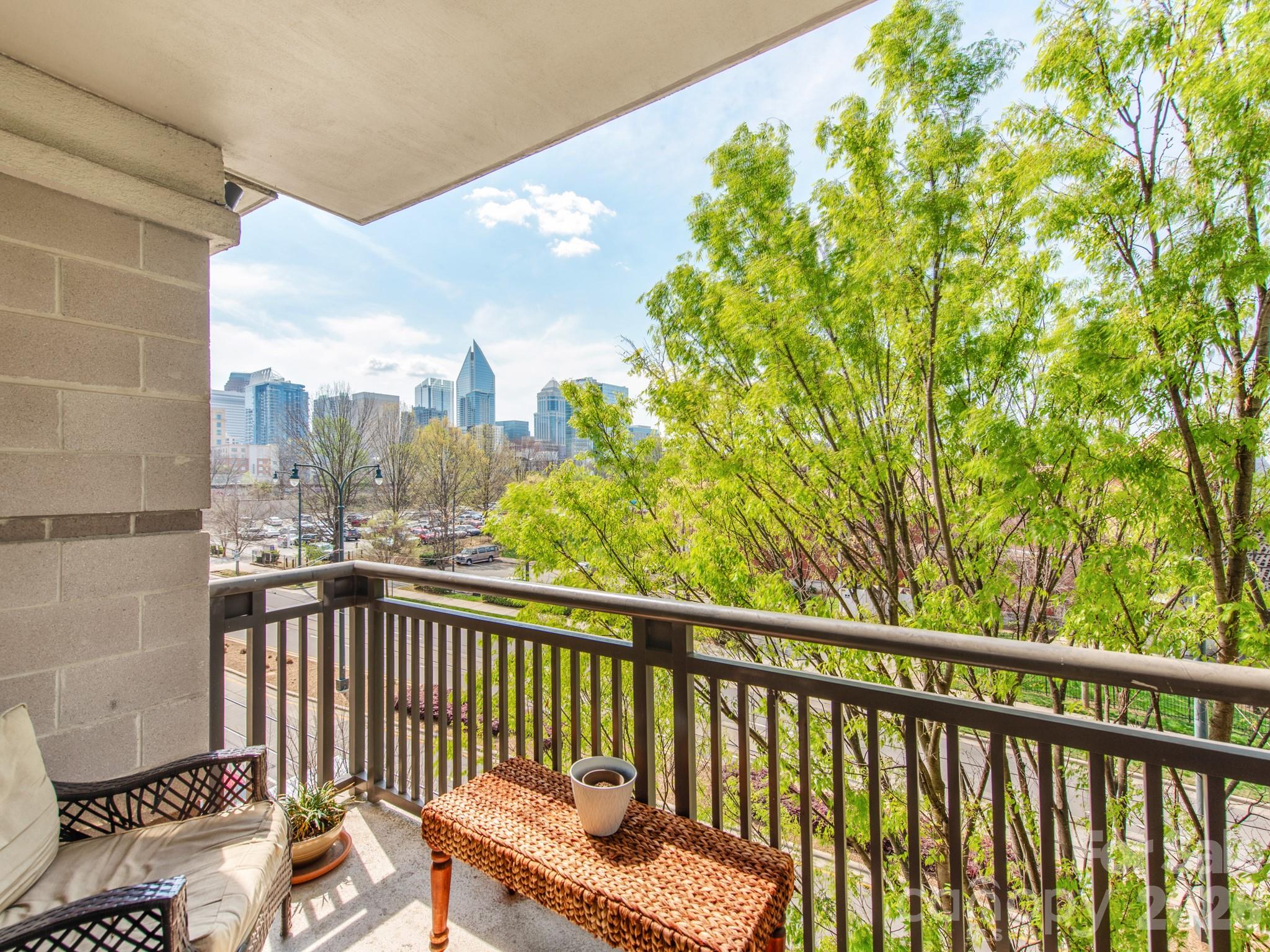 718 W Trade Street Charlotte NC 28202