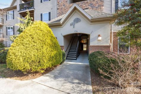 176 Brickton Village Circle Fletcher NC 28732