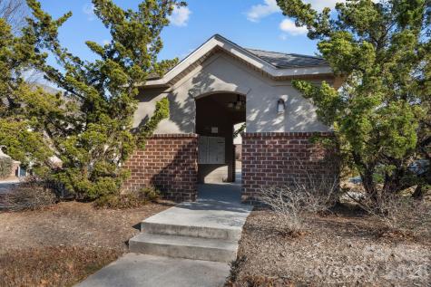 176 Brickton Village Circle Fletcher NC 28732