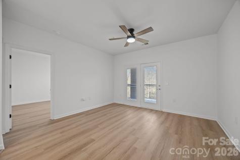 176 Brickton Village Circle Fletcher NC 28732