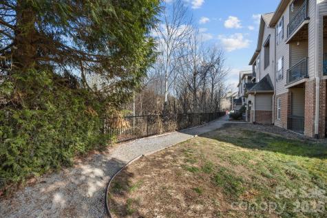 176 Brickton Village Circle Fletcher NC 28732