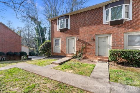 239 13th Avenue Place NW Hickory NC 28601