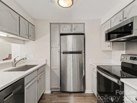 306 S Cedar Street Charlotte NC 28202