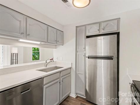 306 S Cedar Street Charlotte NC 28202