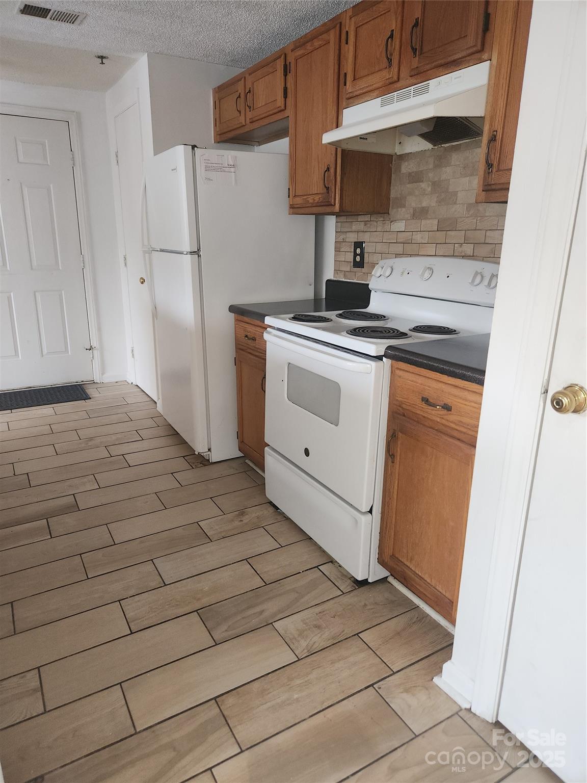 1614-H Arlyn Circle Charlotte NC 28213