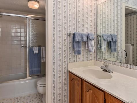 647 Town Mountain Road Asheville NC 28804