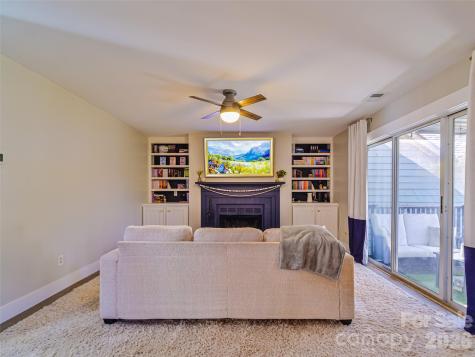 3300 Selwyn Farms Lane Charlotte NC 28209