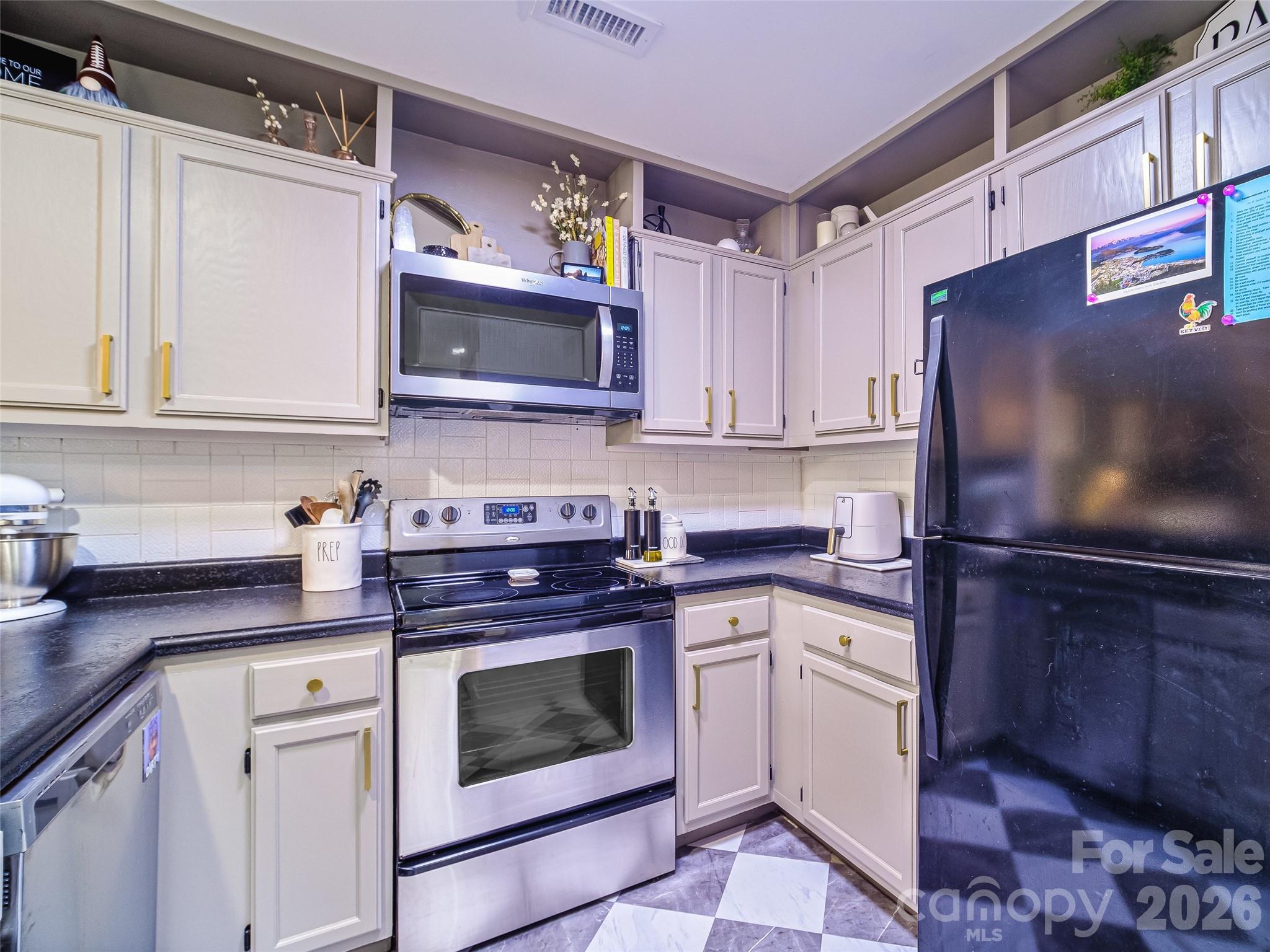 3300 Selwyn Farms Lane Charlotte NC 28209