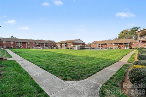 103 Carriage House Drive Kannapolis NC 28081