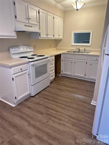 222 Ridge Forest Court Winston Salem NC 27104