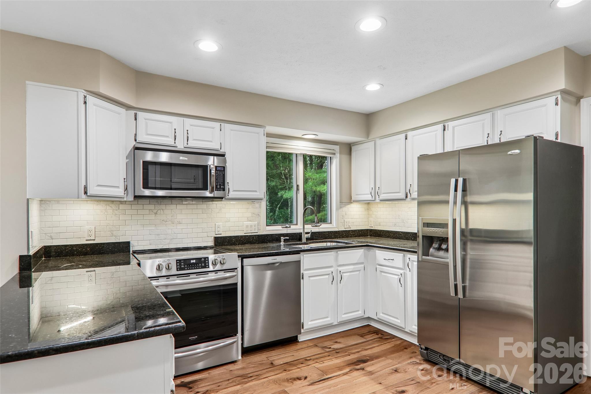 405 Wild Oak Lane Hendersonville NC 28791