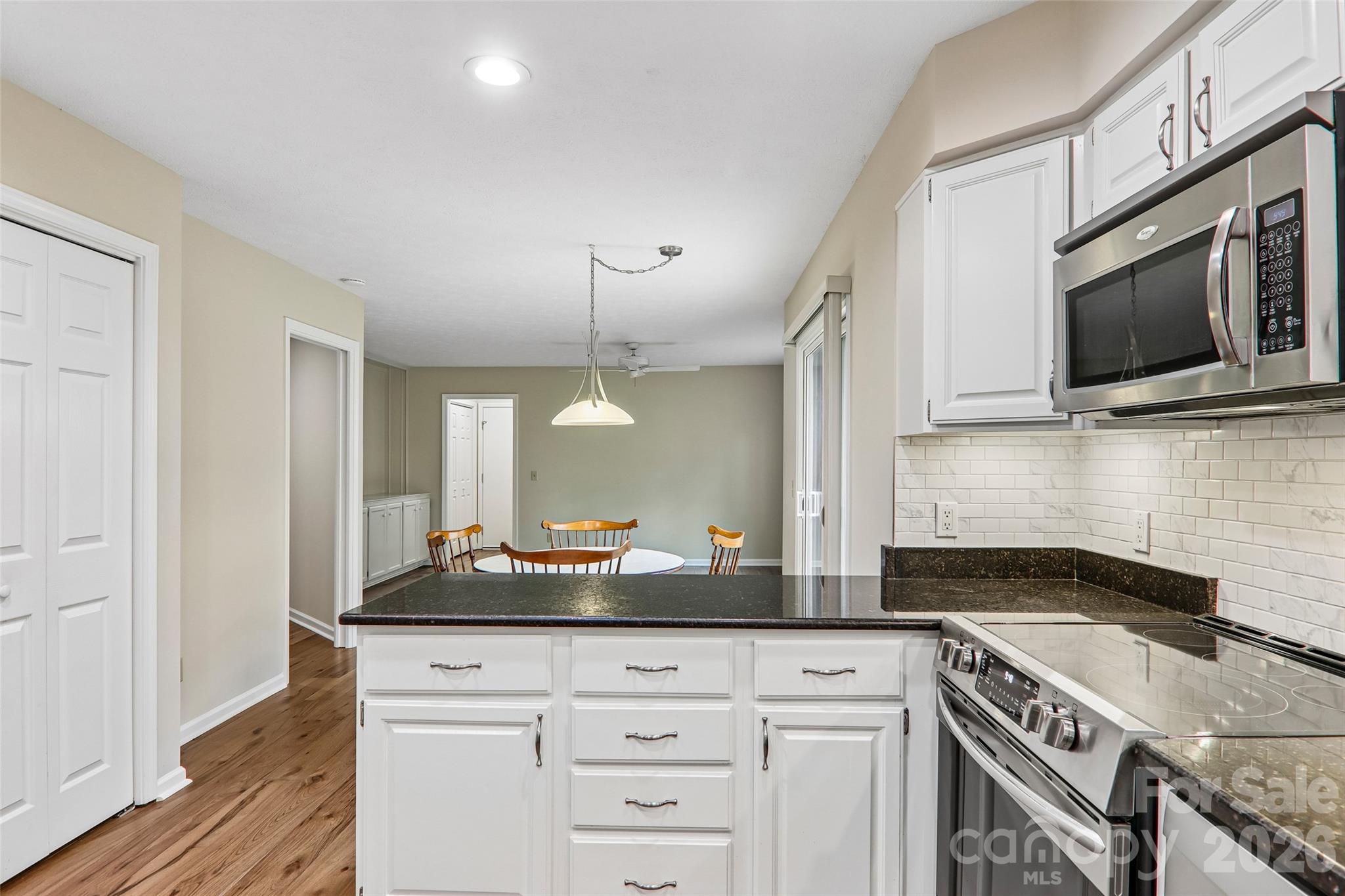 405 Wild Oak Lane Hendersonville NC 28791