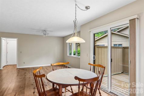 405 Wild Oak Lane Hendersonville NC 28791