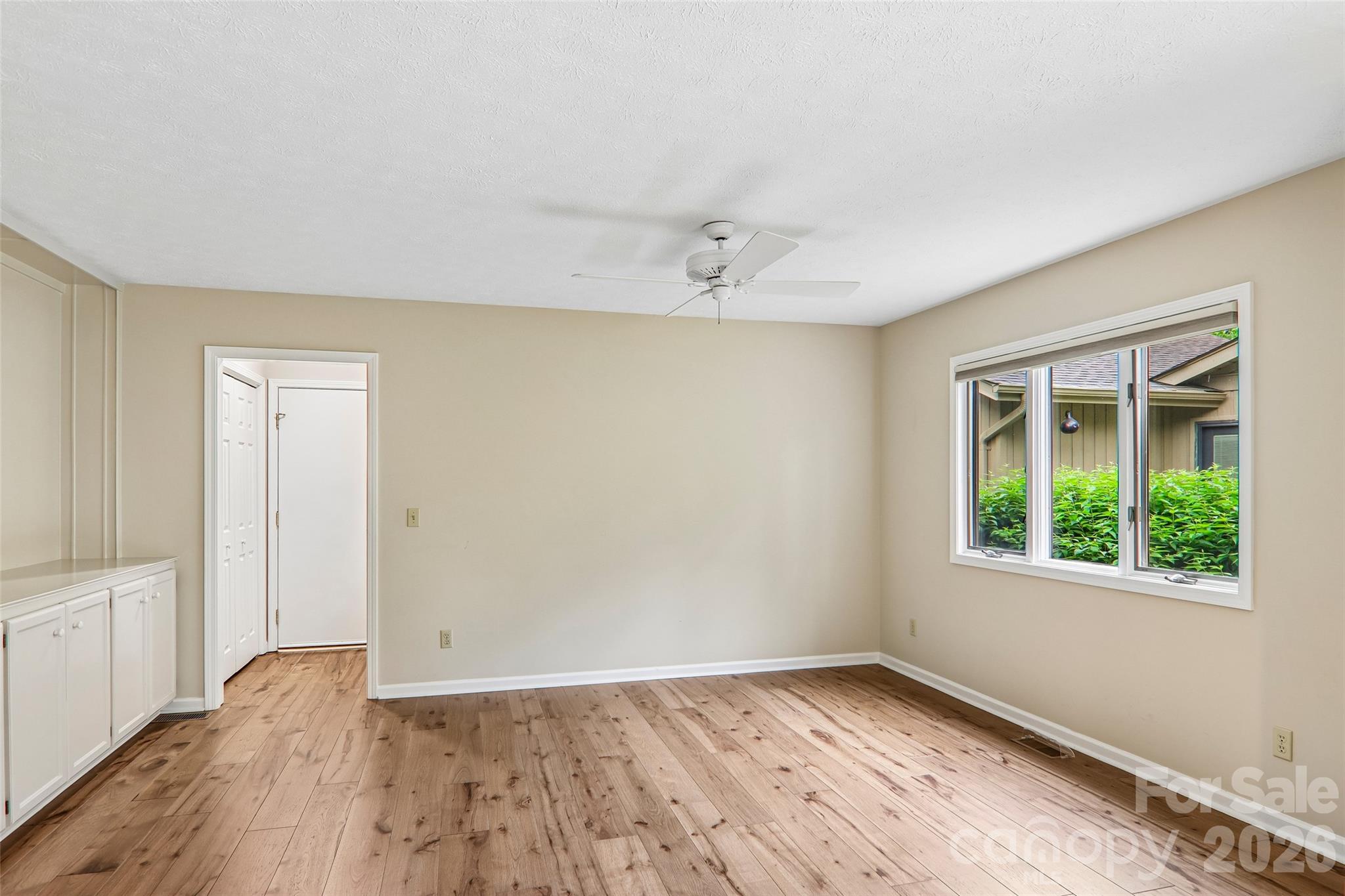 405 Wild Oak Lane Hendersonville NC 28791