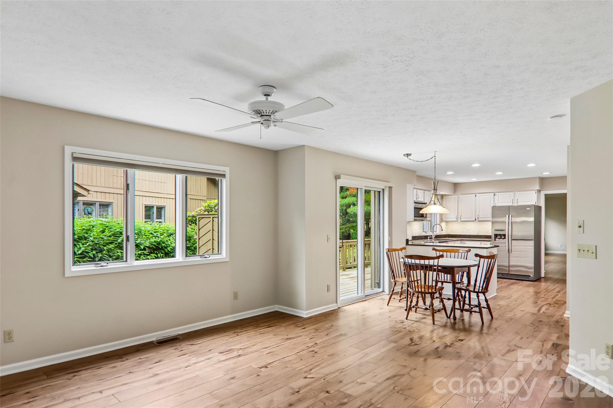 405 Wild Oak Lane Hendersonville NC 28791