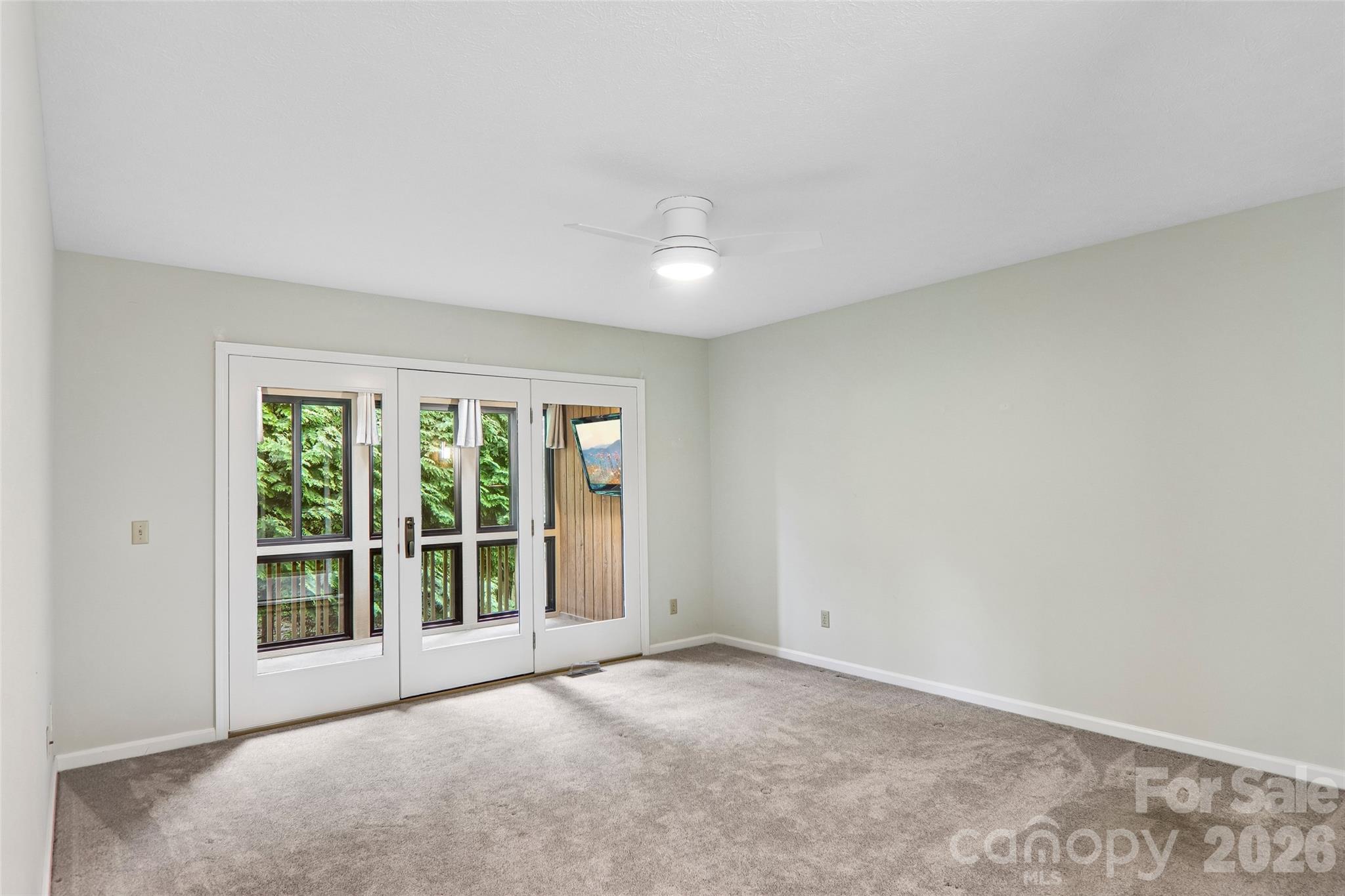 405 Wild Oak Lane Hendersonville NC 28791