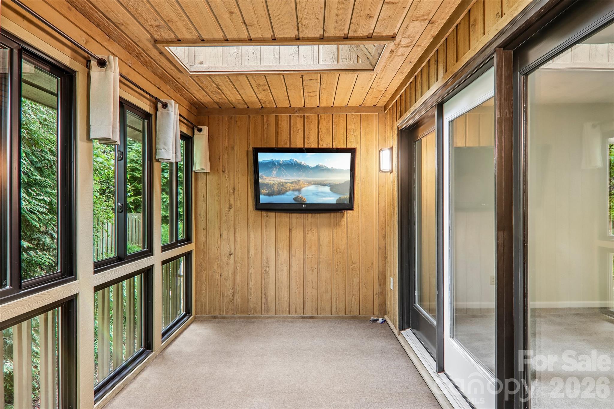 405 Wild Oak Lane Hendersonville NC 28791