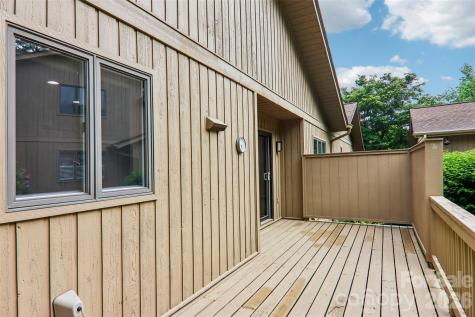 405 Wild Oak Lane Hendersonville NC 28791