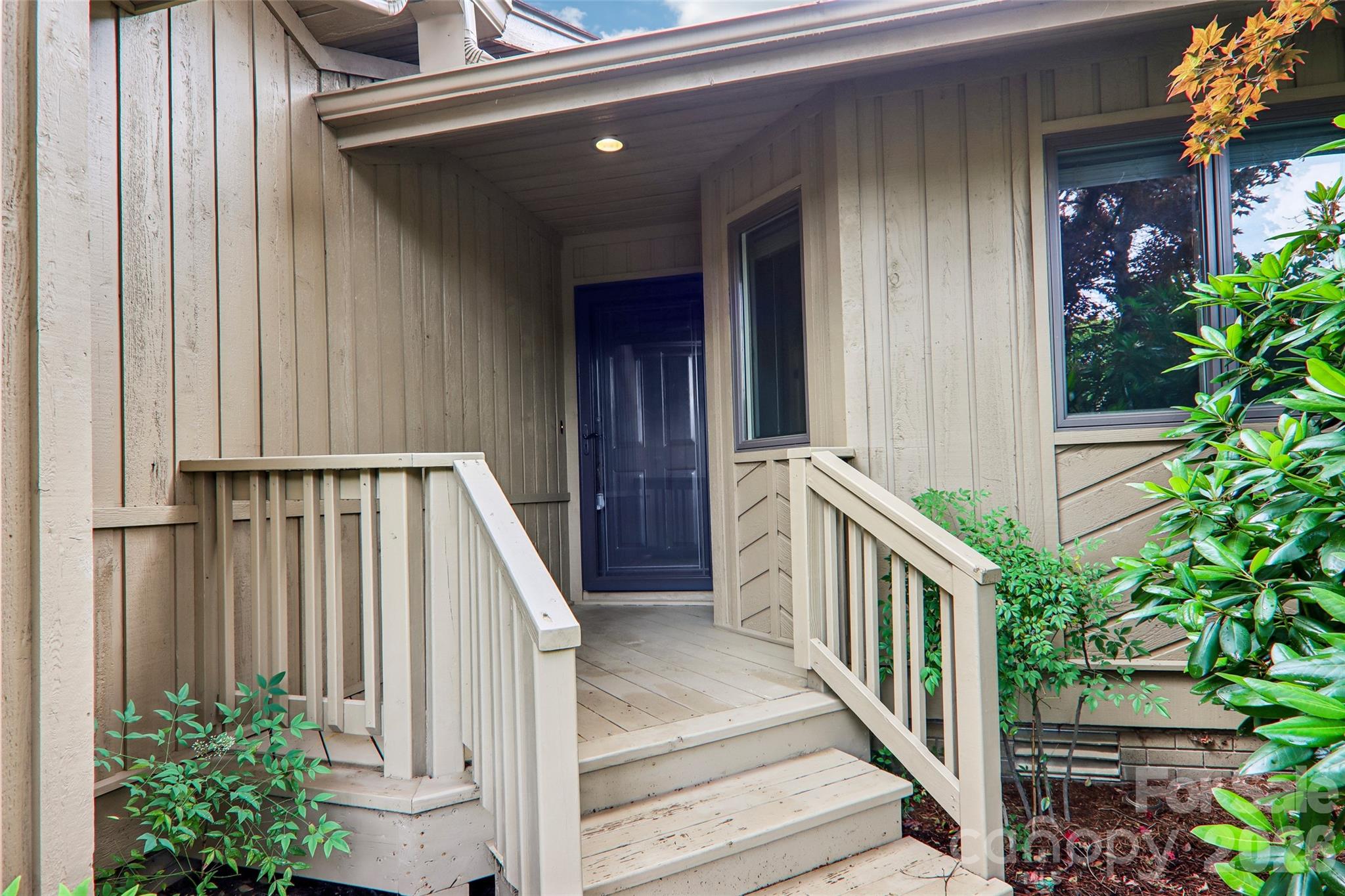 405 Wild Oak Lane Hendersonville NC 28791
