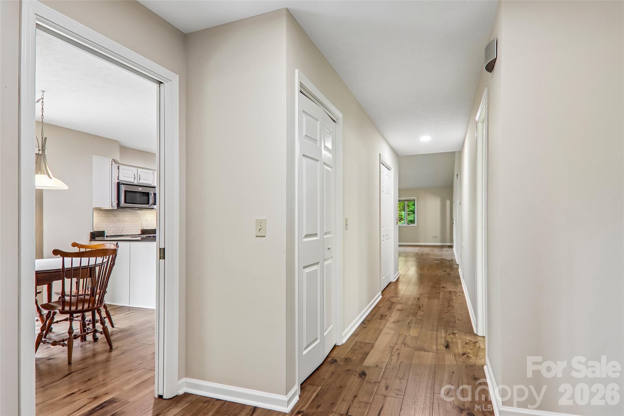 405 Wild Oak Lane Hendersonville NC 28791