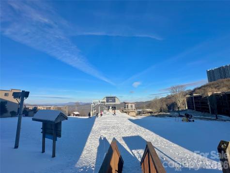 101 Sugar Ski Drive Sugar Mountain NC 28604