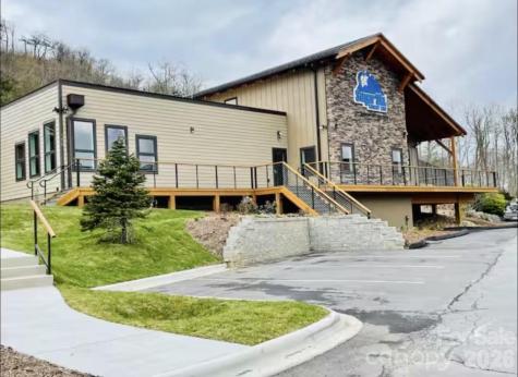 101 Sugar Ski Drive Sugar Mountain NC 28604