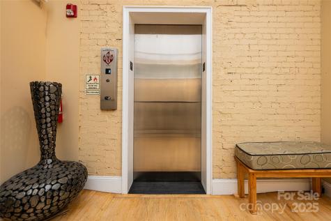 35 Patton Avenue Asheville NC 28801