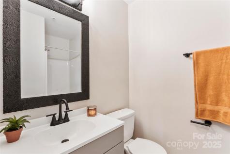 1620 Arlyn Circle Charlotte NC 28213