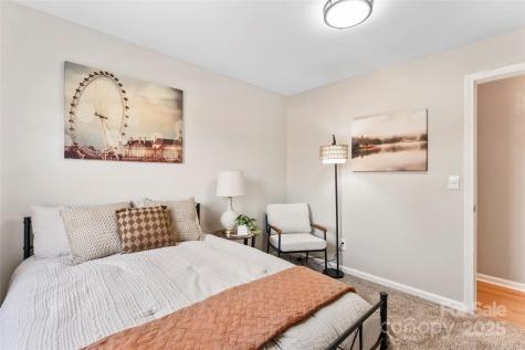 1620 Arlyn Circle Charlotte NC 28213