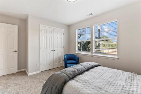 1620 Arlyn Circle Charlotte NC 28213