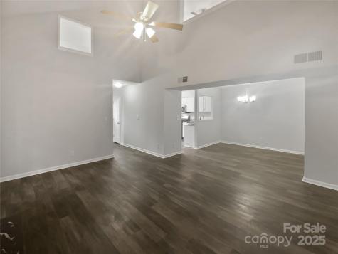 6041 Pinebark Court Charlotte NC 28212