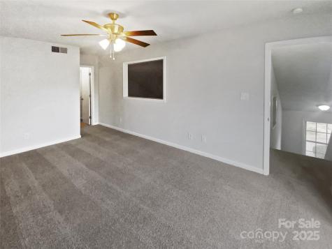 6041 Pinebark Court Charlotte NC 28212