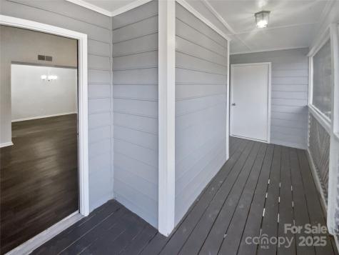 6041 Pinebark Court Charlotte NC 28212