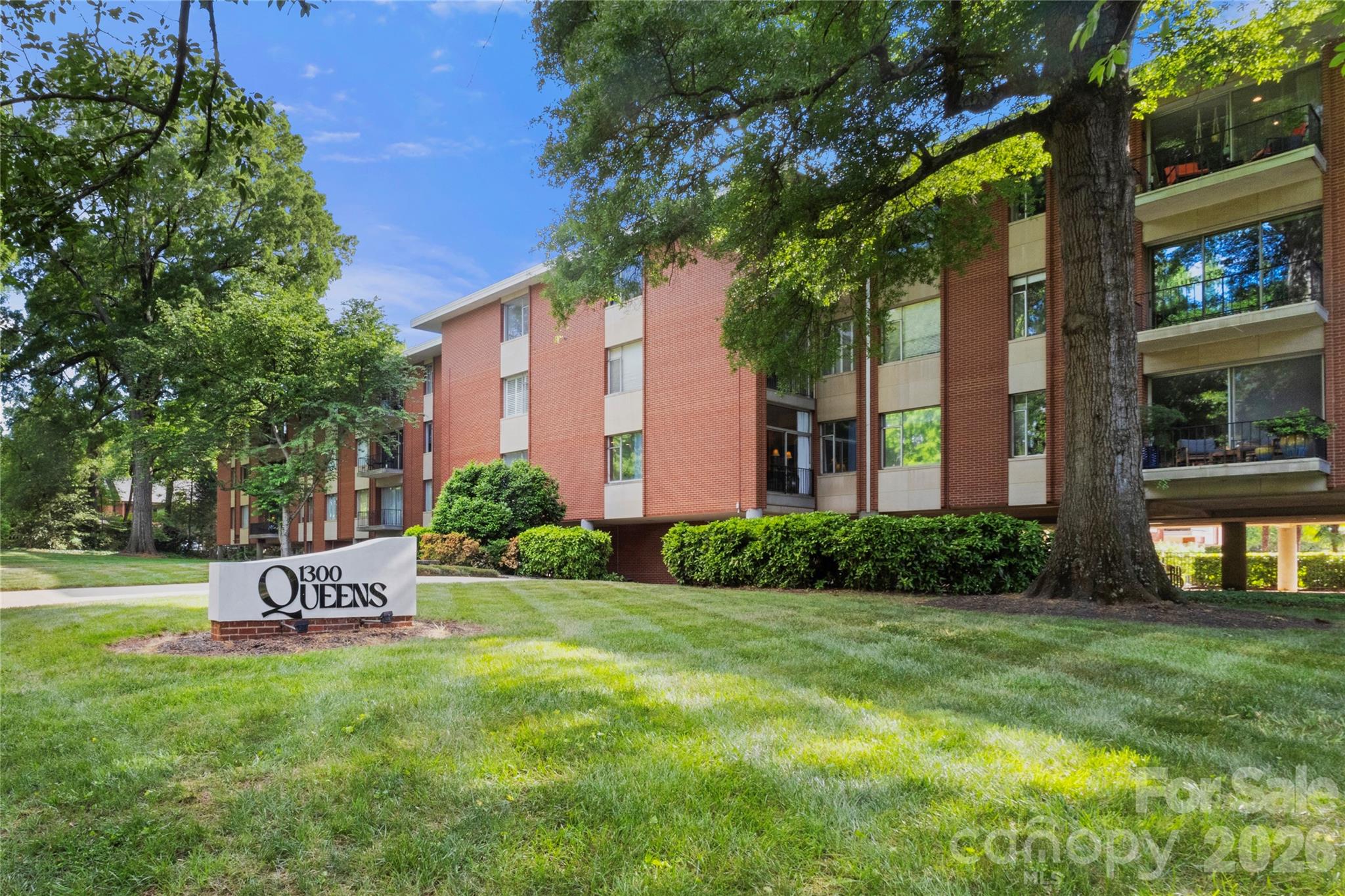 1300 Queens Road Charlotte NC 28207