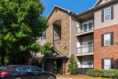 332 Appeldoorn Circle Asheville NC 28803