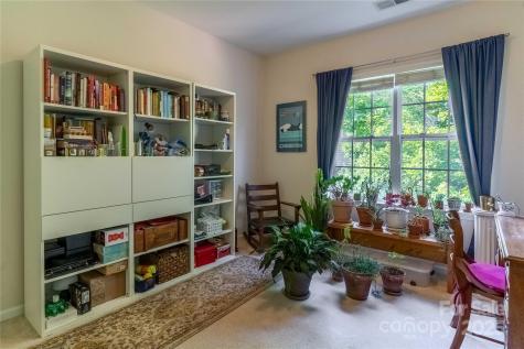 332 Appeldoorn Circle Asheville NC 28803