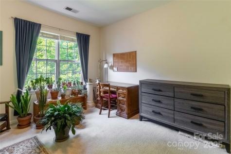 332 Appeldoorn Circle Asheville NC 28803