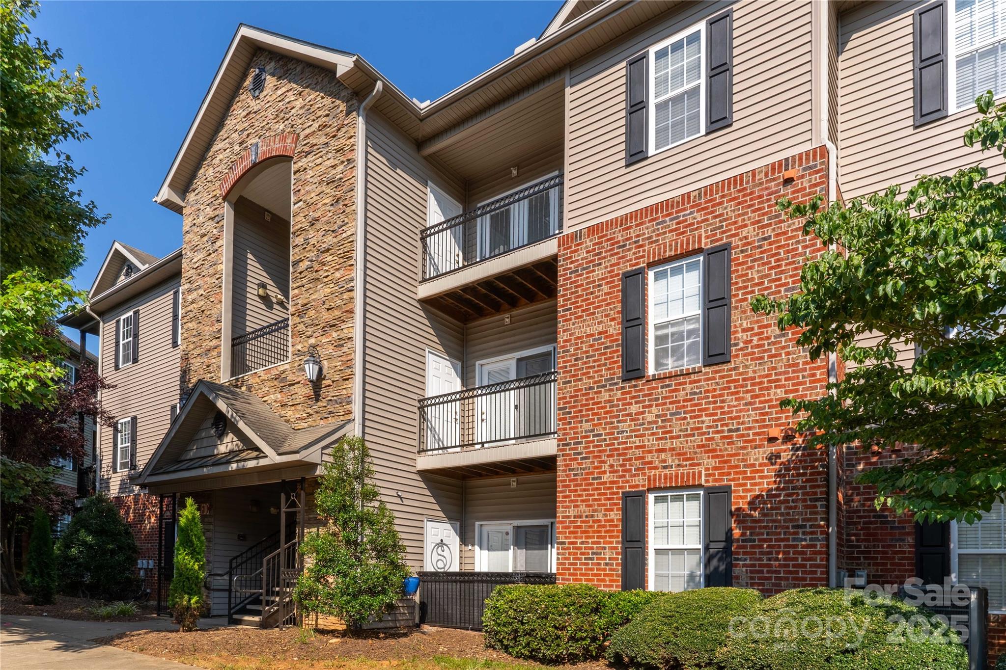 332 Appeldoorn Circle Asheville NC 28803