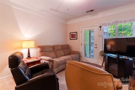 332 Appeldoorn Circle Asheville NC 28803