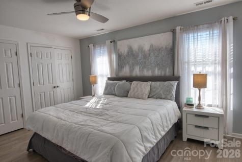 429 Wiltshire Circle Fletcher NC 28732